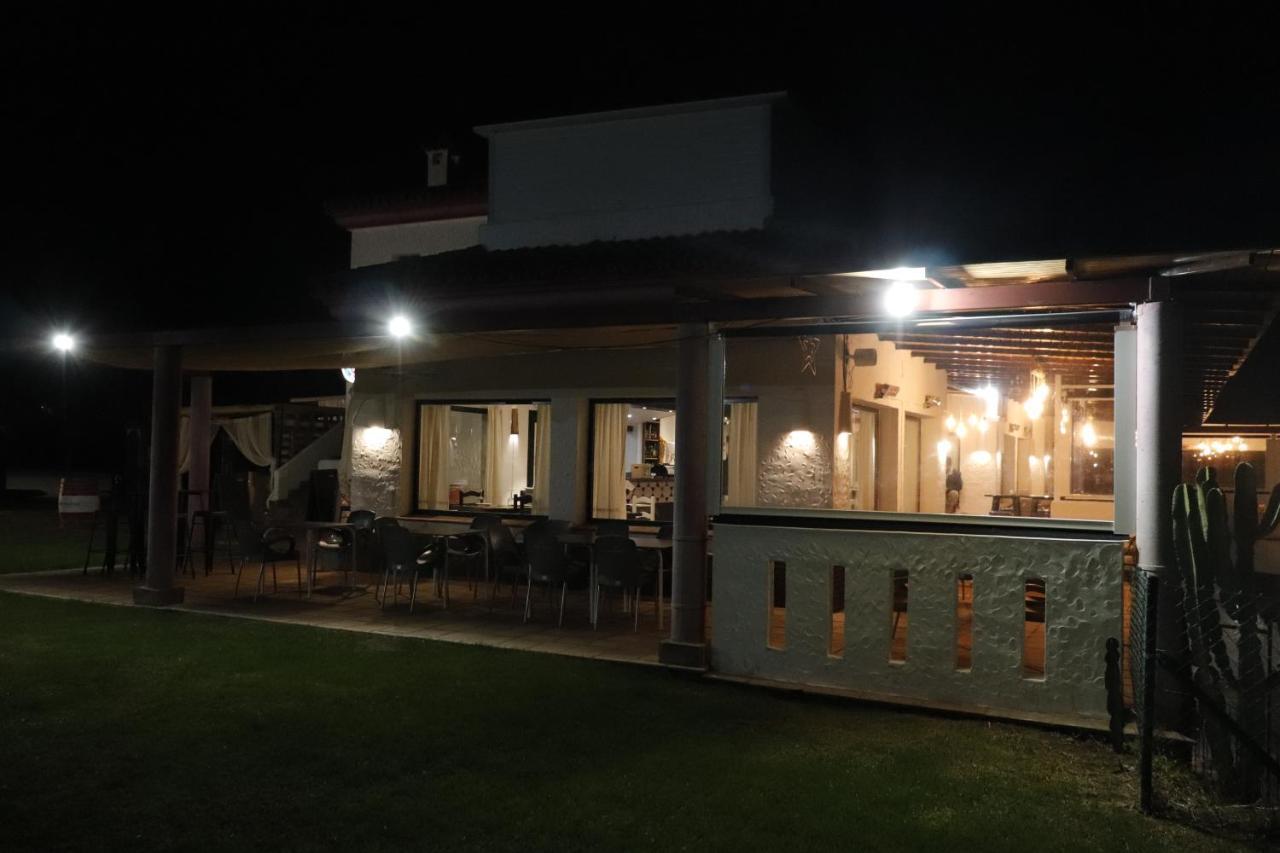 Hostal Restaurante Benalup Golf Екстериор снимка